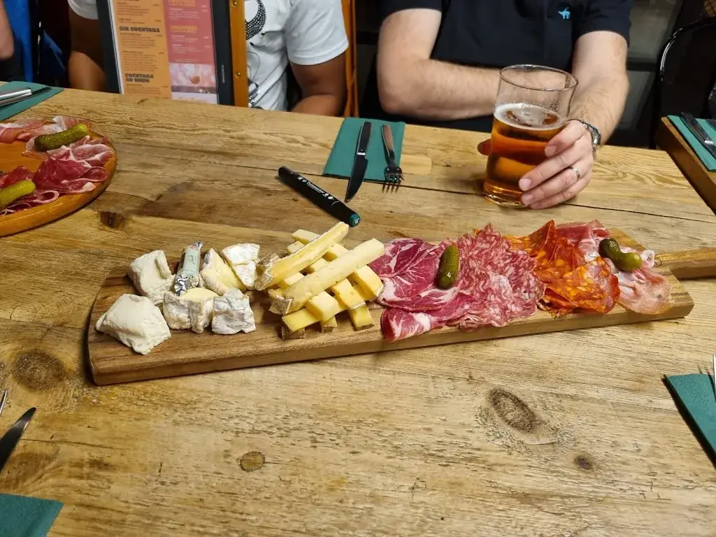 Menu_LUCKY FOLKS_Lieusaint_image_6