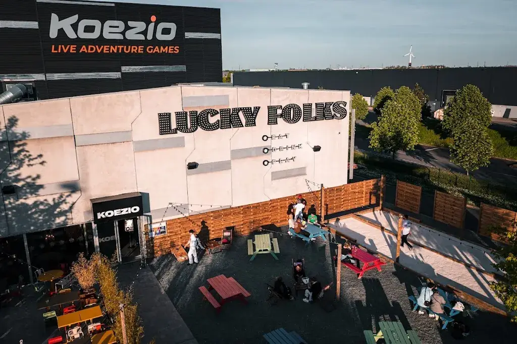 LUCKY FOLKS restaurant in Lieusaint