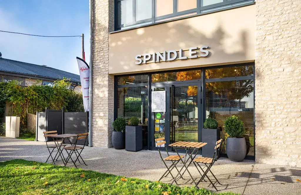 SPINDLES restaurant in Lieusaint