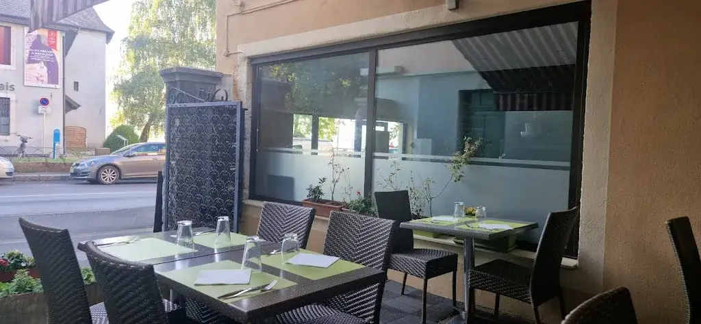TRATTORIA BORRELLI restaurant in Thonon-les-Bains