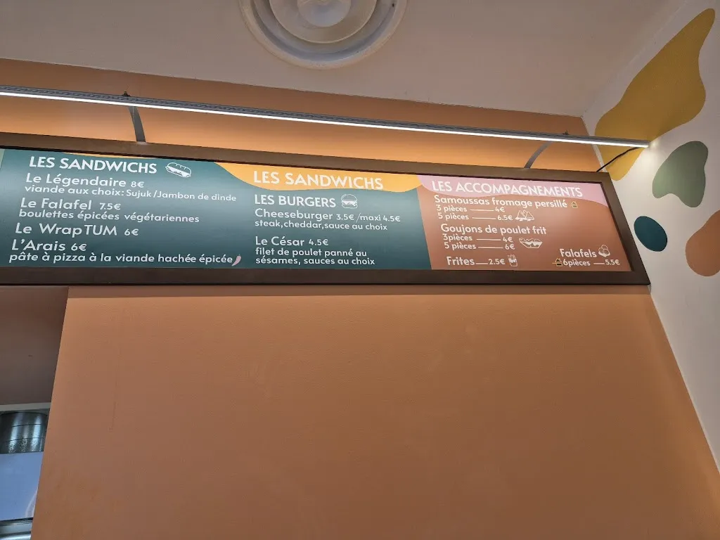 Menu_Tout Un Monde_Décines-Charpieu_image_2