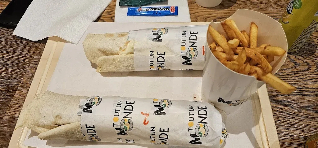 Menu_Tout Un Monde_Décines-Charpieu_image_6