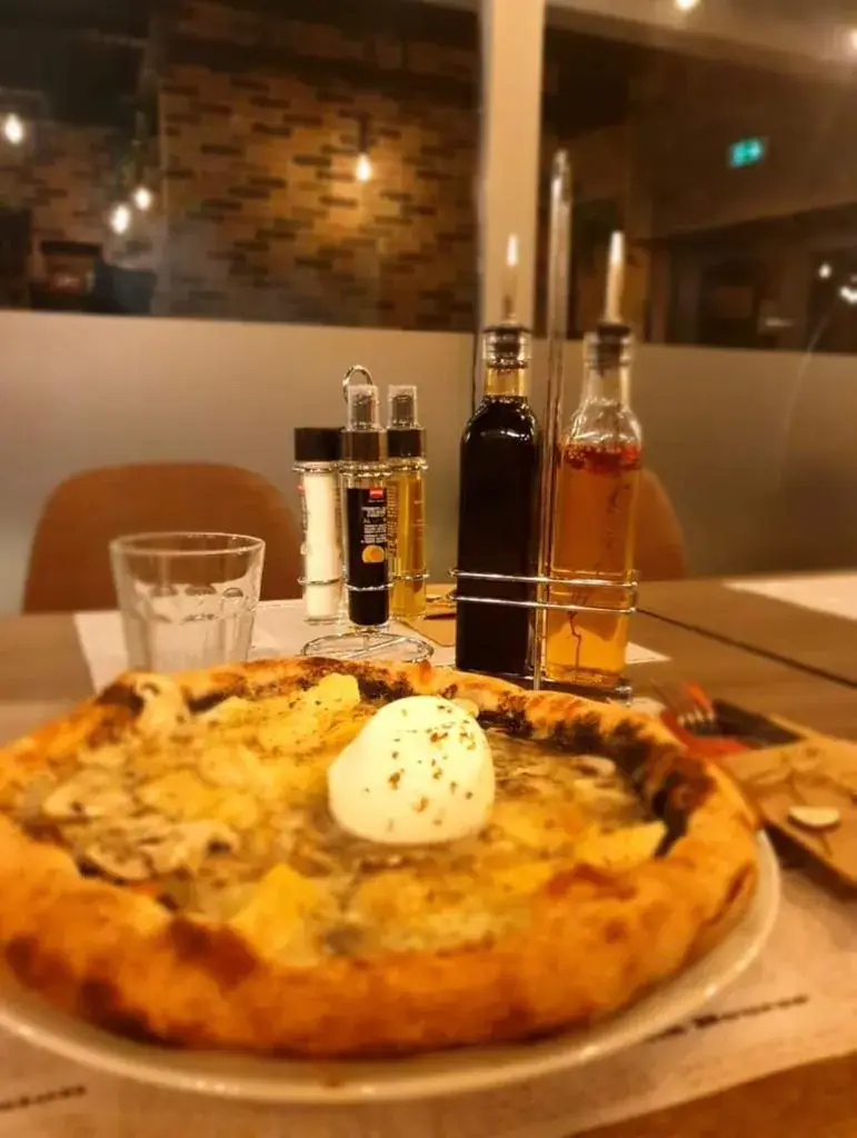 L'Atelier Pizzeria pasta burger Menucourt_Menucourt_slider_image_1