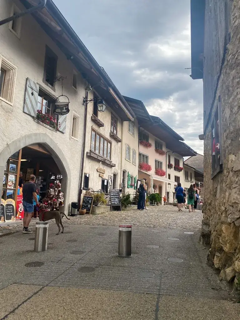 K_Le Bonnet Rouge_Gruyères_review