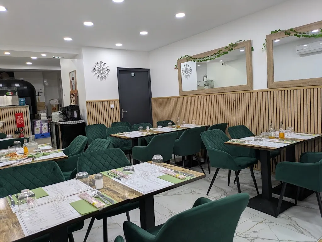 La Gatta_Melun_slider_image_3