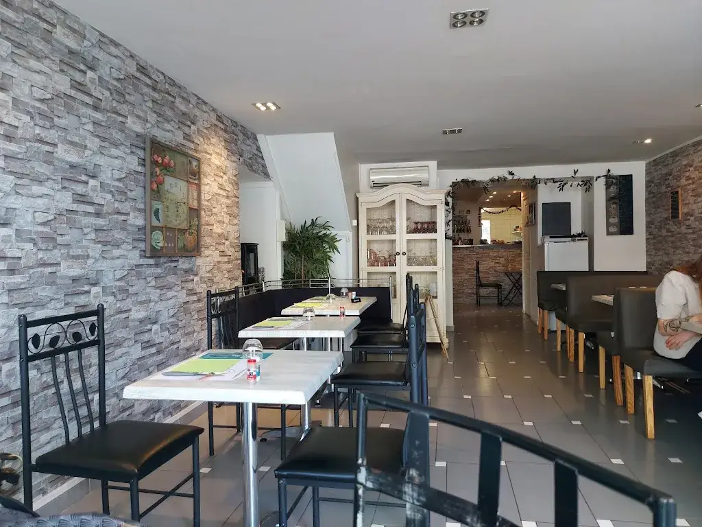 L'Ardoise_Melun_slider_image_1