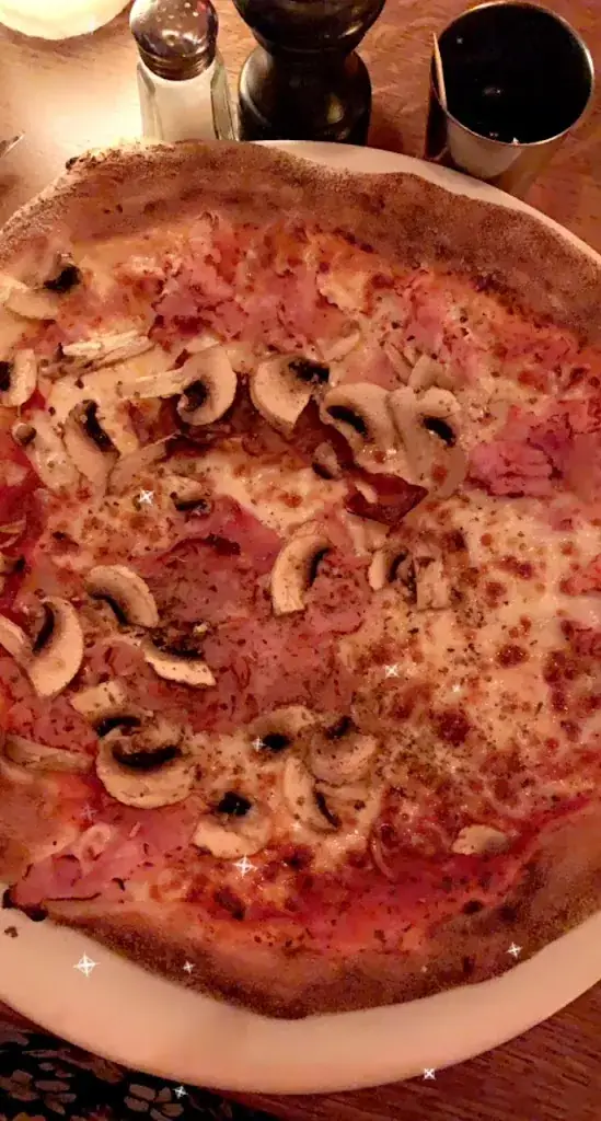 Olivia_Meudon_slider_image_2