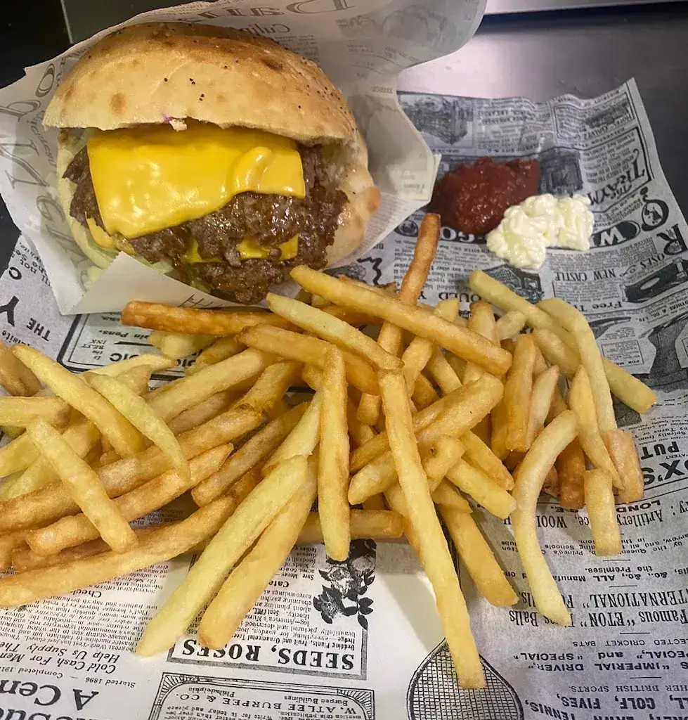 Dana grill_Mériel_slider_image_2