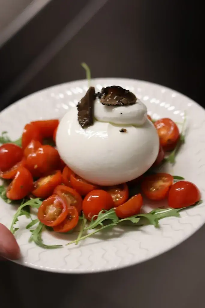 Mimma restaurant in Levallois-Perret