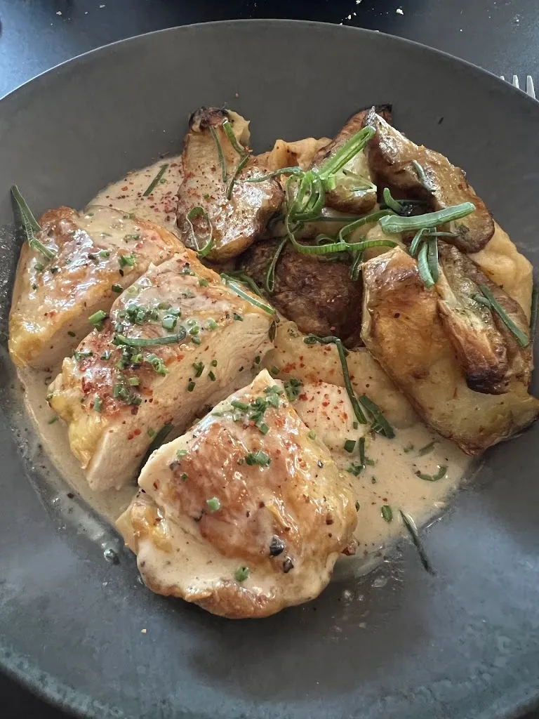 Balint Gergely_L’écumoire_Levallois-Perret_review