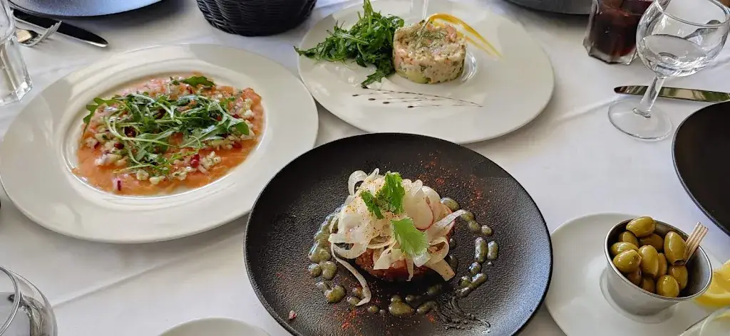 Sunghan Kim_Le Petit Poucet_Levallois-Perret_Bewertung