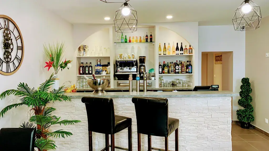 DECINES TANDOORI Restaurant in Décines-Charpieu