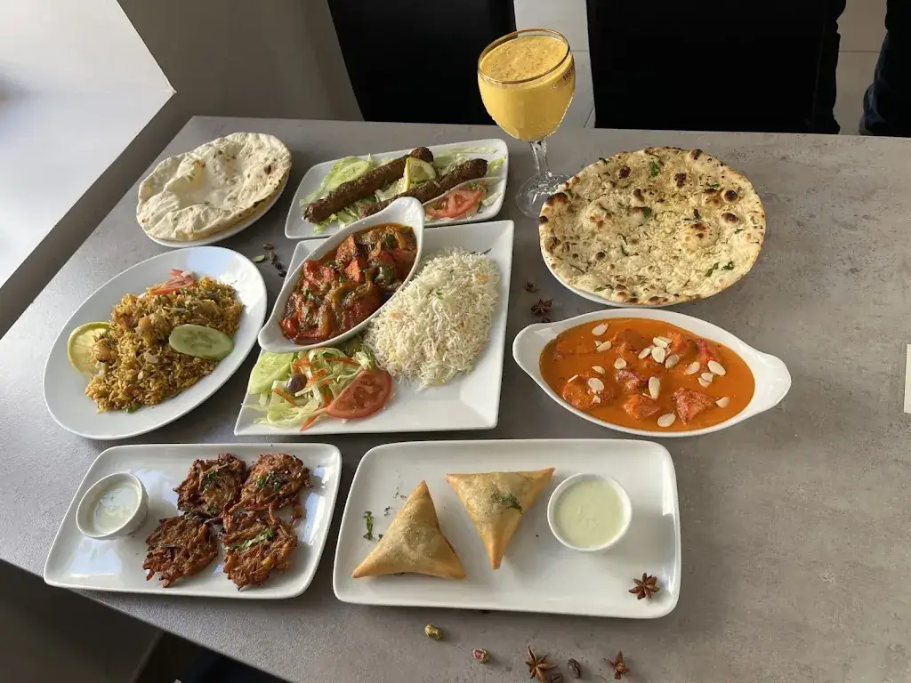 DECINES TANDOORI_Décines-Charpieu_slider_image_2