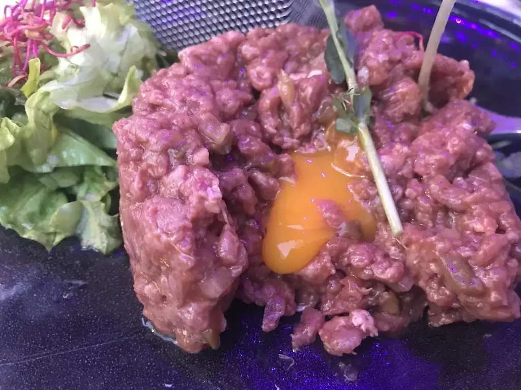 Oli Chan_Le Manly_Levallois-Perret_review