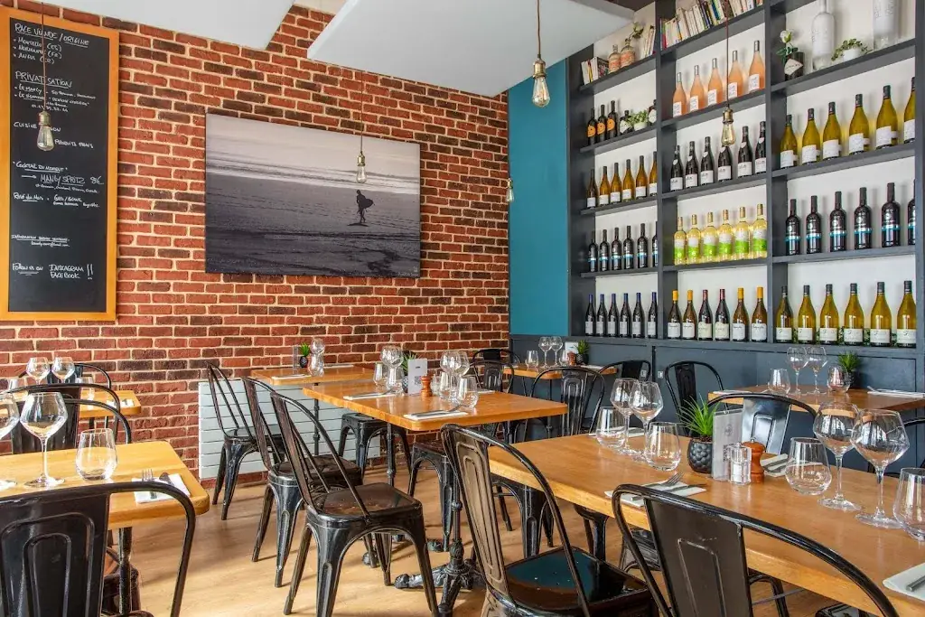 Le Manly restaurant in Levallois-Perret