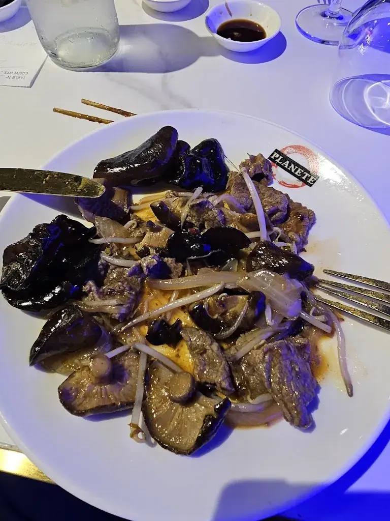 Menü_O planète_Décines-Charpieu_Bild_4