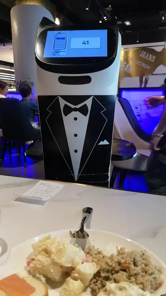 O planète_Décines-Charpieu_slider_image_2