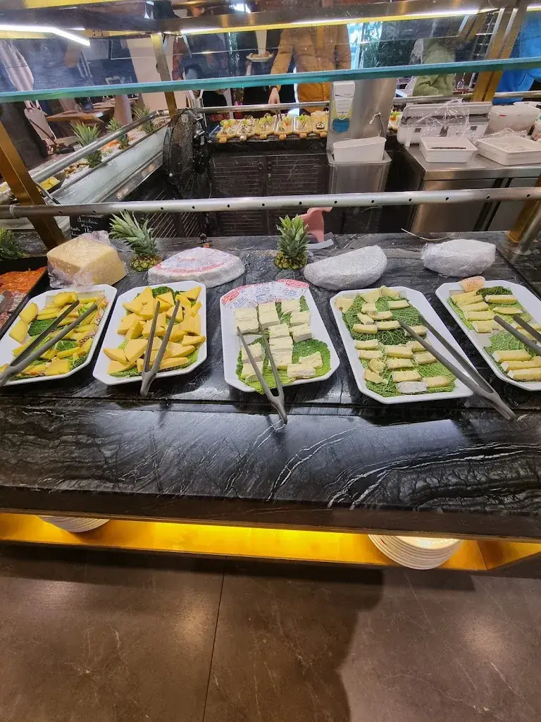 O planète_Décines-Charpieu_slider_image_3