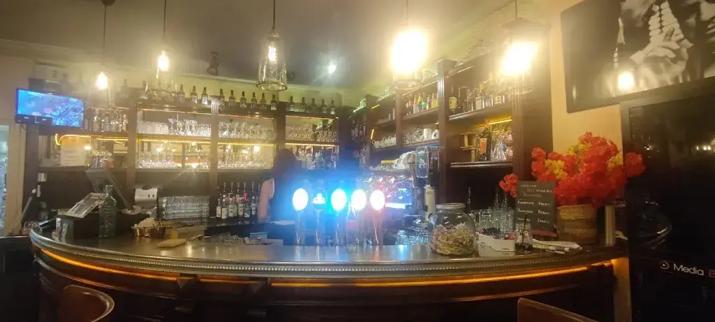 GILBERT POTIE_Le Cosy_Levallois-Perret_avis