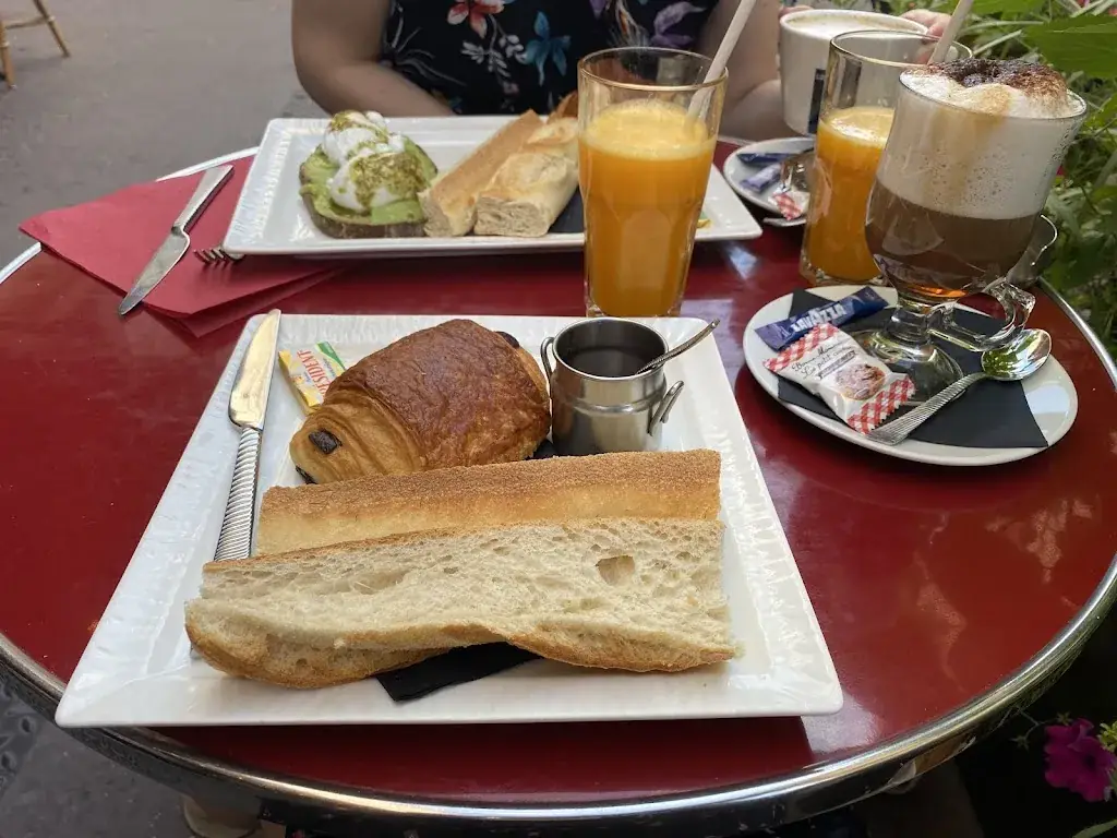 Weronika Krakowiak_Le Cosy_Levallois-Perret_avis