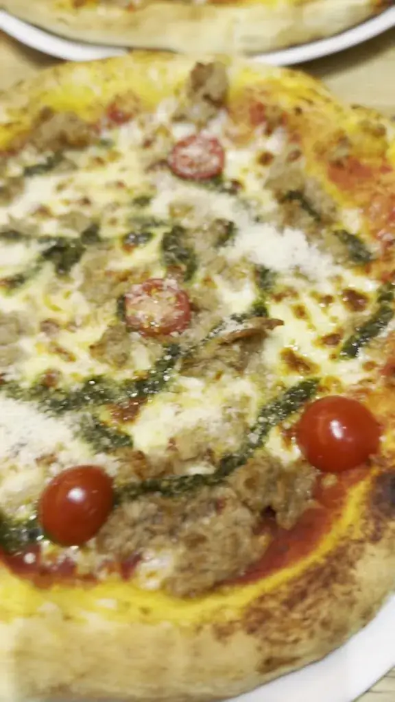 Taleb Sarra_La Piazzetta_Levallois-Perret_recensione