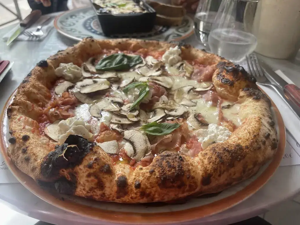 Clém M_Alla follia !_Levallois-Perret_review