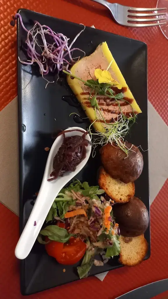 Elise “Tina-max-éli”_L'Entre Noues_Montereau-Fault-Yonne_review