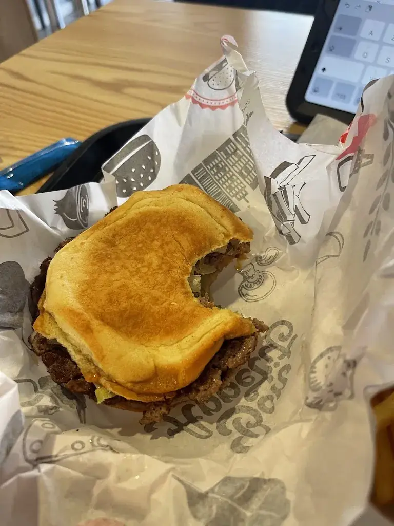 victor Genain_O'Smash Restaurant Montereau_Montereau-Fault-Yonne_recensione