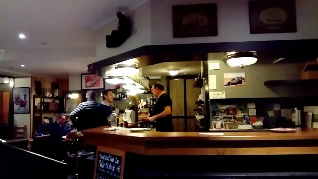 Le petit Bistrot_Montereau-Fault-Yonne_slider_image_2