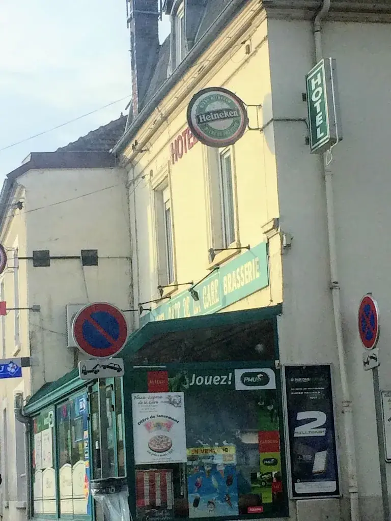 Hôtel Brasserie des 2 gares_Mézières-sur-Seine_slider_image_1