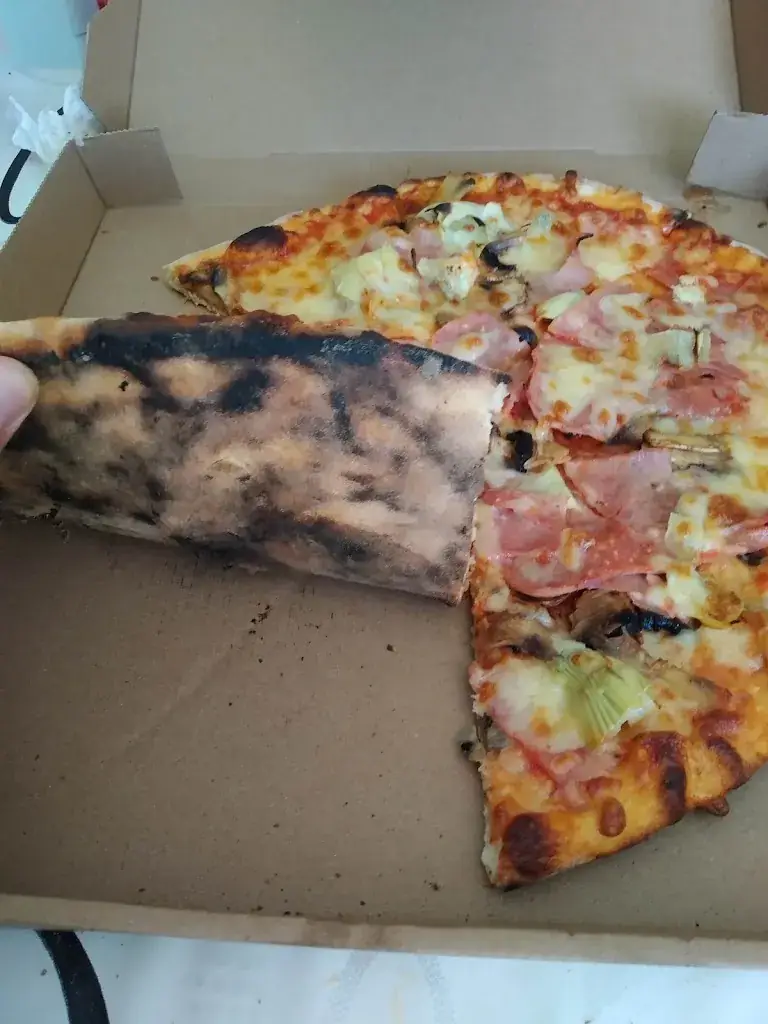 Pizza Magny_Magny-en-Vexin_slider_image_3