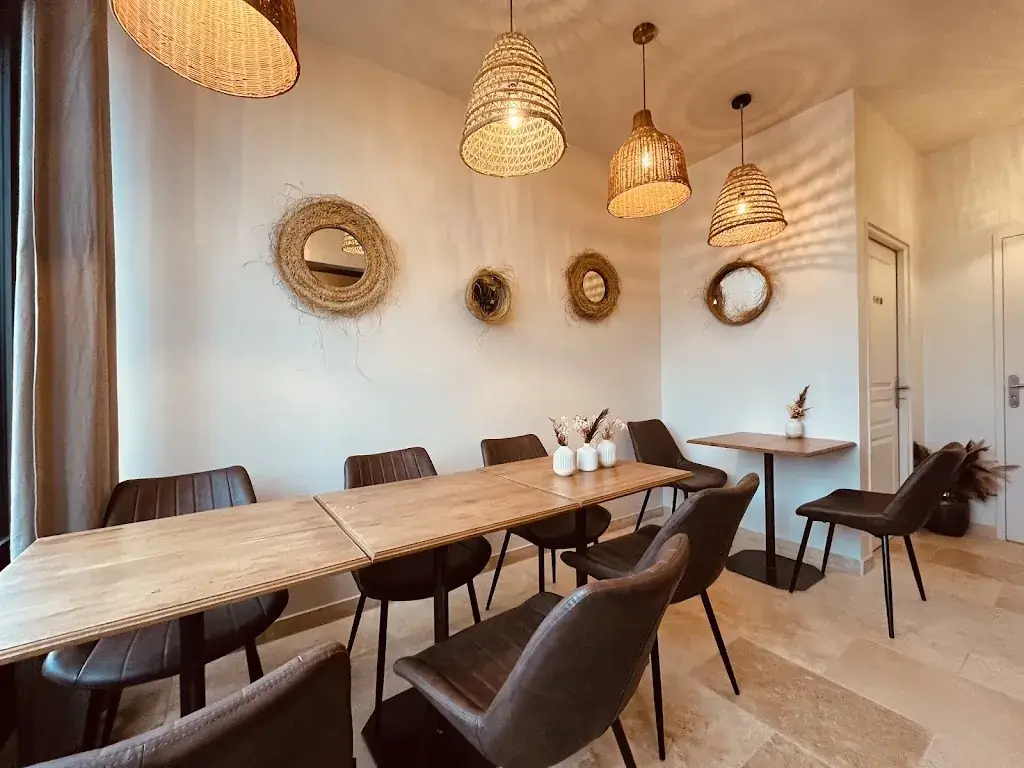 Jerem Al_Chez Mamie_Nucourt_review