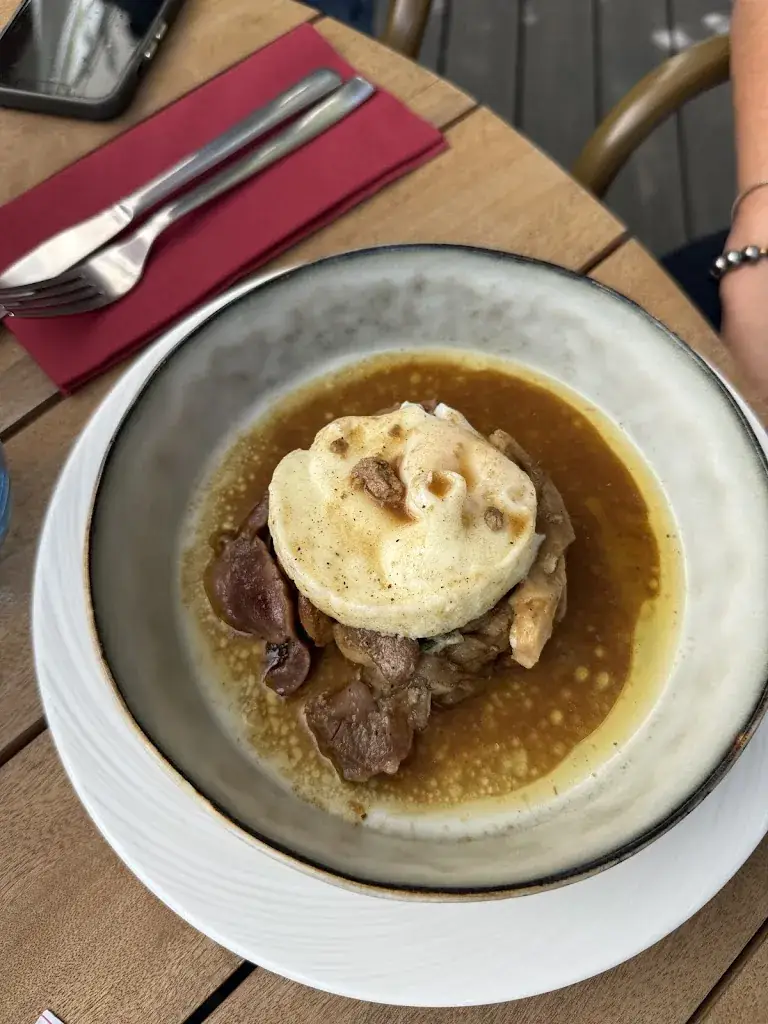 Th M_Le Convivial_Meulan-en-Yvelines_review