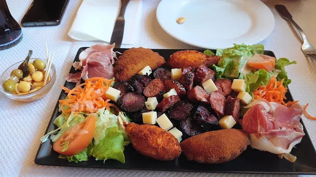 La Grange_Montfermeil_slider_image_2