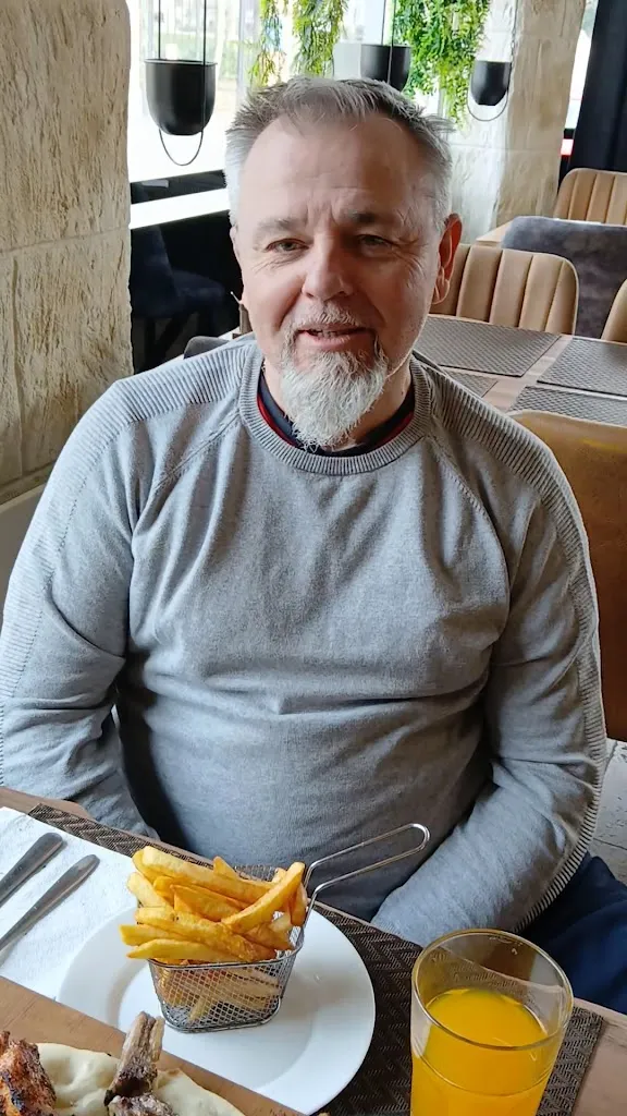 Restaurant la flamme_Montereau-Fault-Yonne_slider_image_2