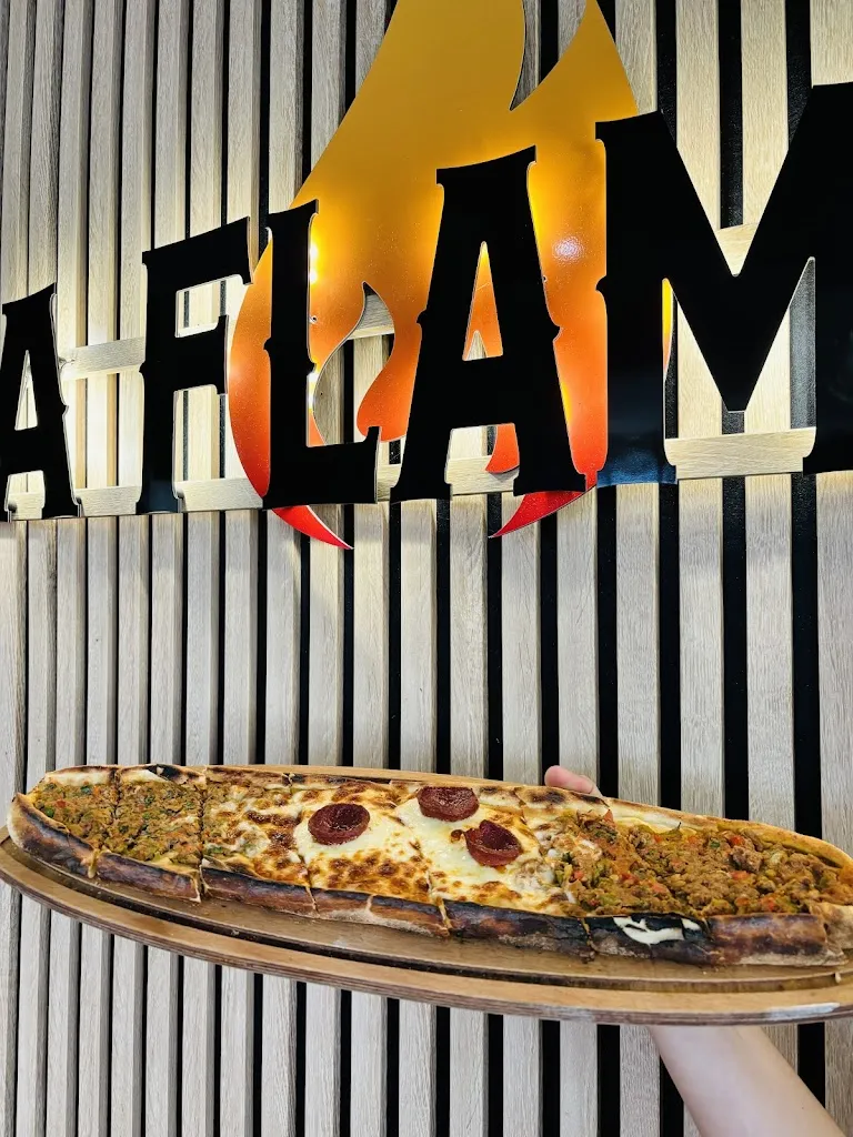 Restaurant la flamme_Montereau-Fault-Yonne_slider_image_3