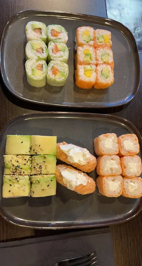 Rim Jabri_Nooshi's - Noodles & Sushis_Montereau-Fault-Yonne_review