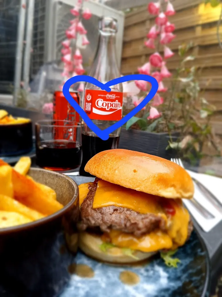 bart&isabel van holm - de sutter_La Petite Maison_Montigny-le-Bretonneux_reseña