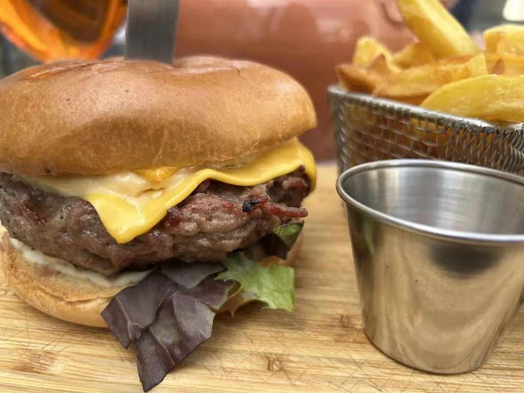 Le Petit Mignon - Restaurant cuisine française traditionnelle_Montgeron_slider_image_3