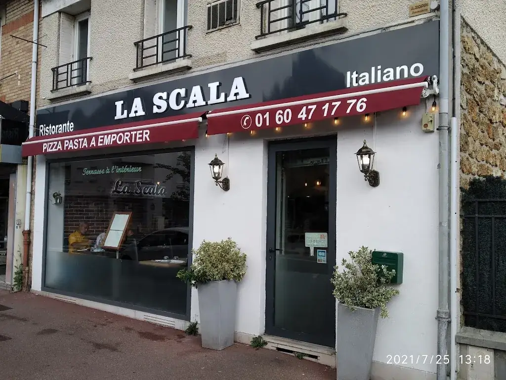 Paul Kroopkin_LA SCALA_Montgeron_review