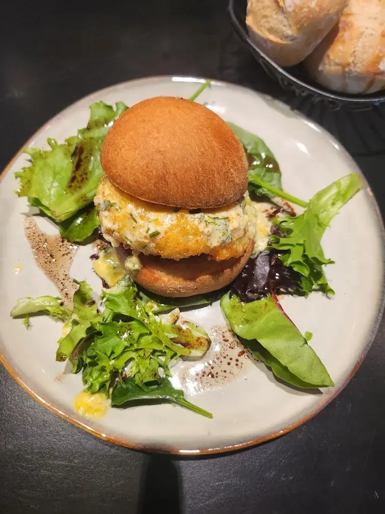 Alyjay_Feel Good_Montlhéry_review