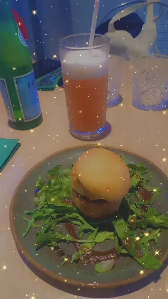 Feel Good_Montlhéry_slider_image_2