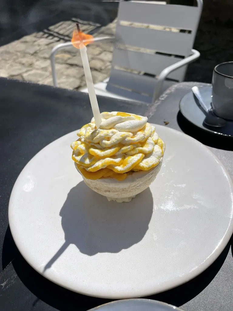 Pauline Guignot_Origines_Montigny-sur-Loing_review