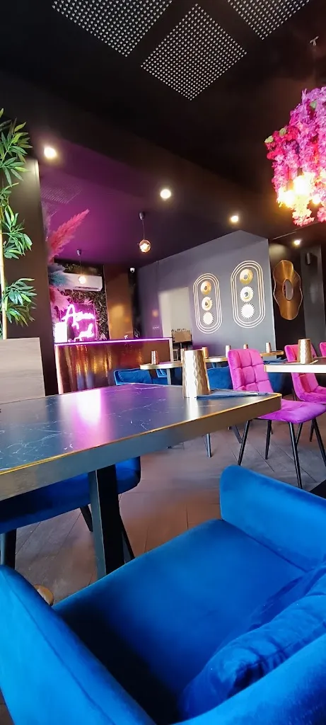 Stéphanie L'A & Speacking Conciergerie_ASIAN COOK DECINES_Décines-Charpieu_review