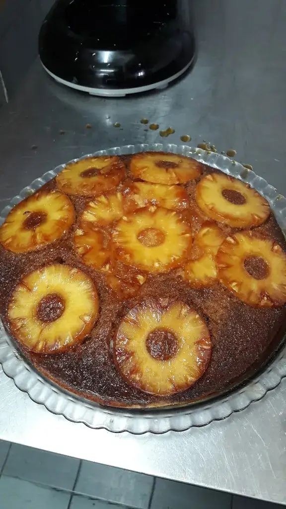 Tous À Table restaurant in Monthyon