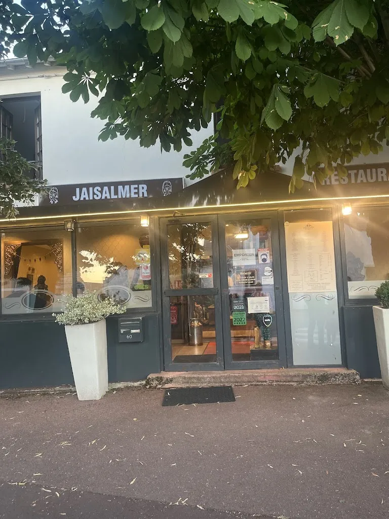 Dr Rahul_Jaisalmer Lounge_Montesson_review