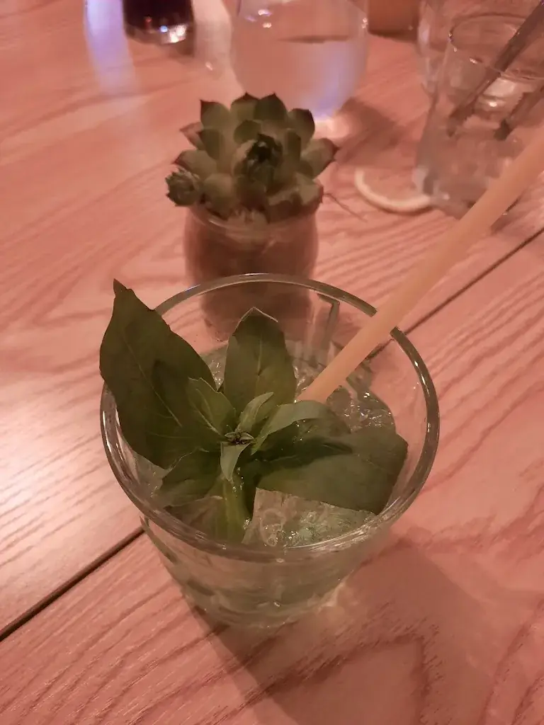 Dan GOTIN_La Terrasse des Gloutons - Restaurant ludique Bar à jeux de sociétés_Mouroux_review