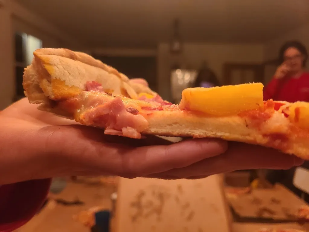 Mathéo BREGIER_Iron Man Pizzas_Mortcerf_review