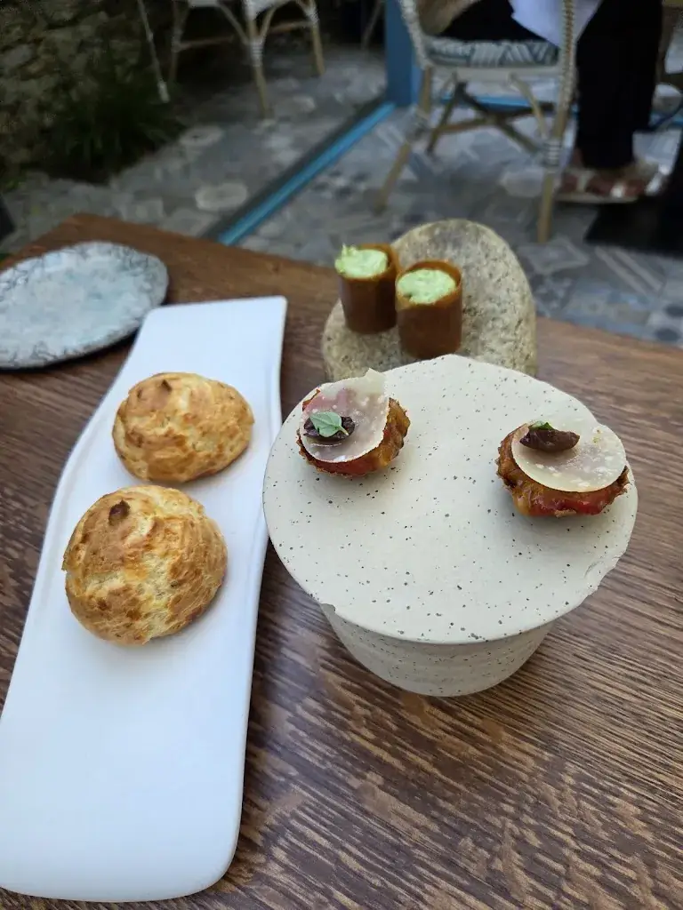 Alex79 R_La Vieille Auberge_Villeneuve-le-Comte_review