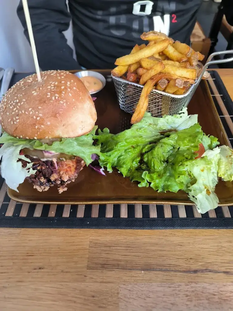 Menu_LA PORTE DE BOURGOGNE_Moret-sur-Loing_imagen_6